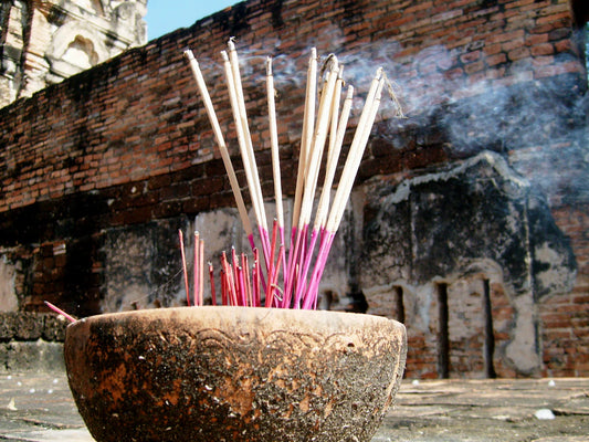 The Benefits of Eco-Friendly Incense in Sustainable Living
