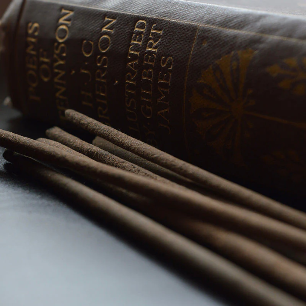 Agarwood - Sacred Elephant Luxury Incense (10 sticks)